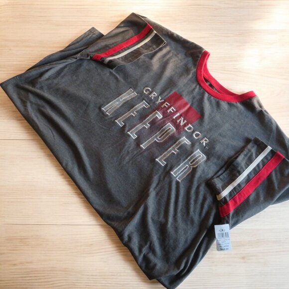 Wizarding World Harry Potter -Gryffindor Keeper - Gray T-Shirt - 3XL - NWT - Picture 6 of 8